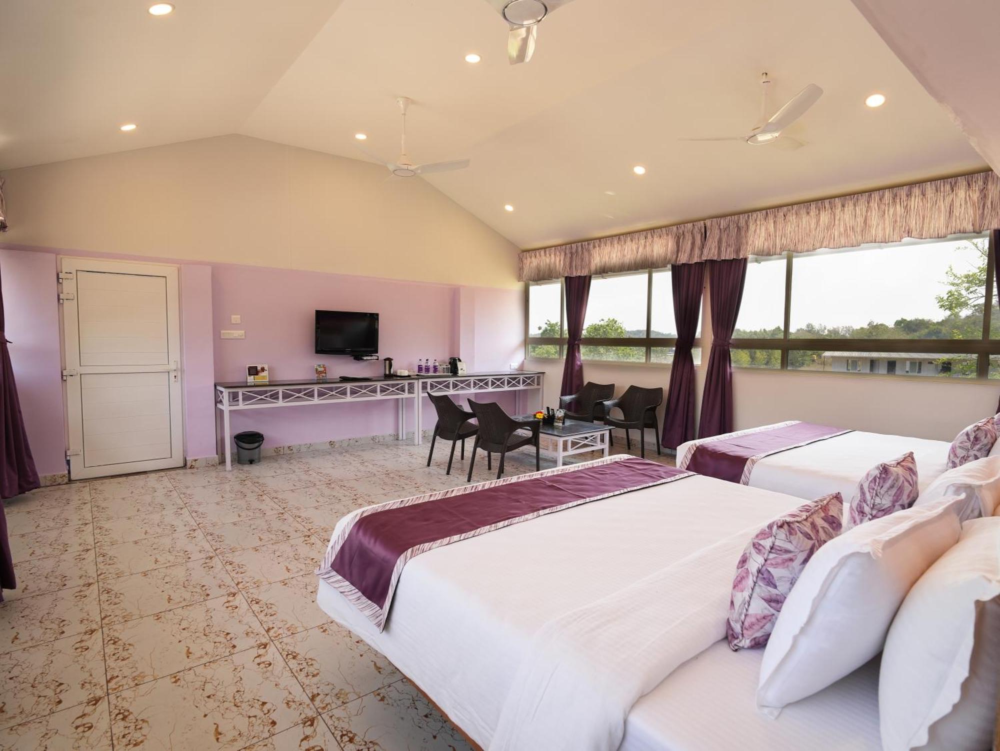 Mgm Whispering Wind'S Yelagiri Hotel ภายนอก รูปภาพ
