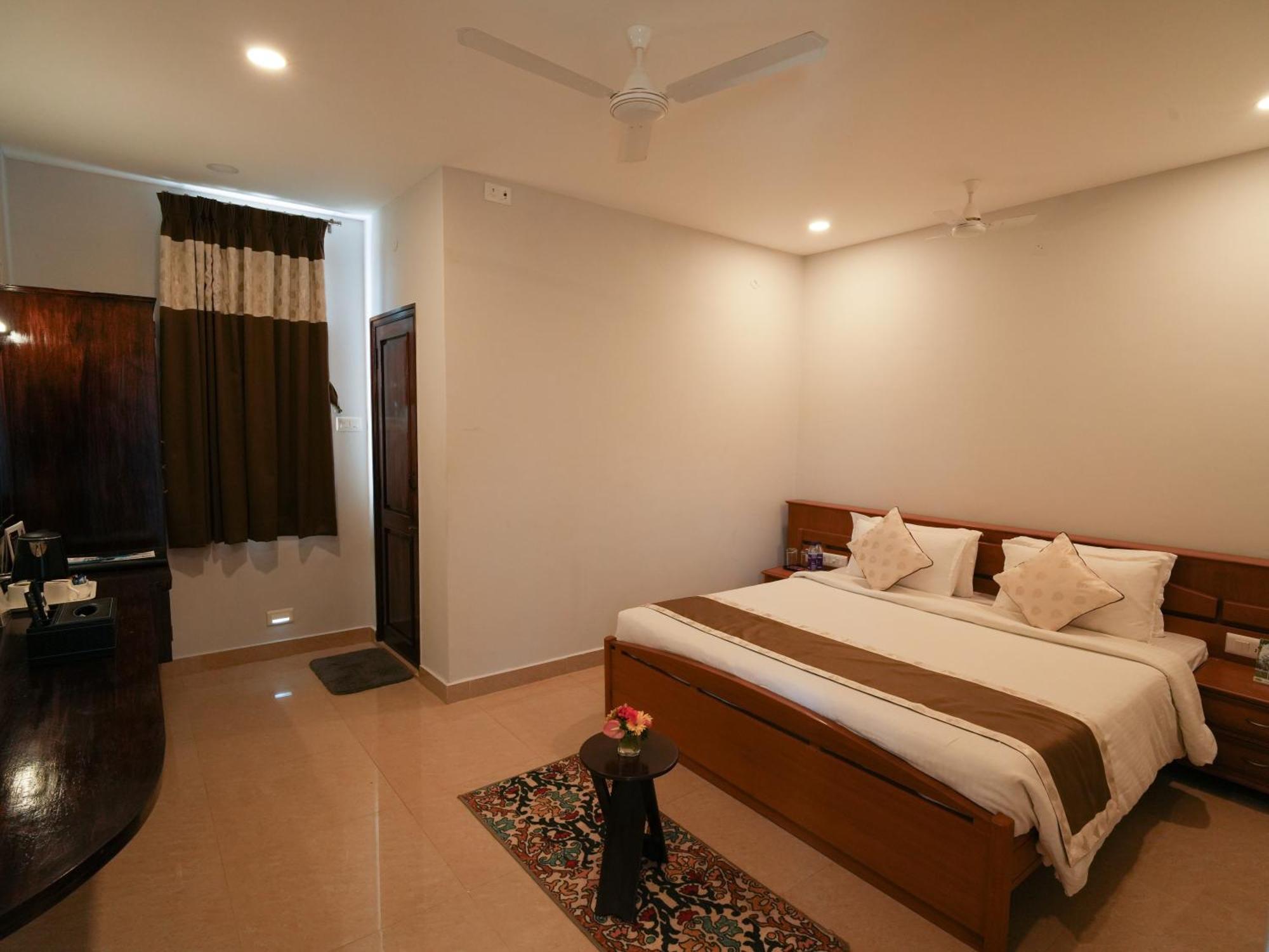 Mgm Whispering Wind'S Yelagiri Hotel ภายนอก รูปภาพ