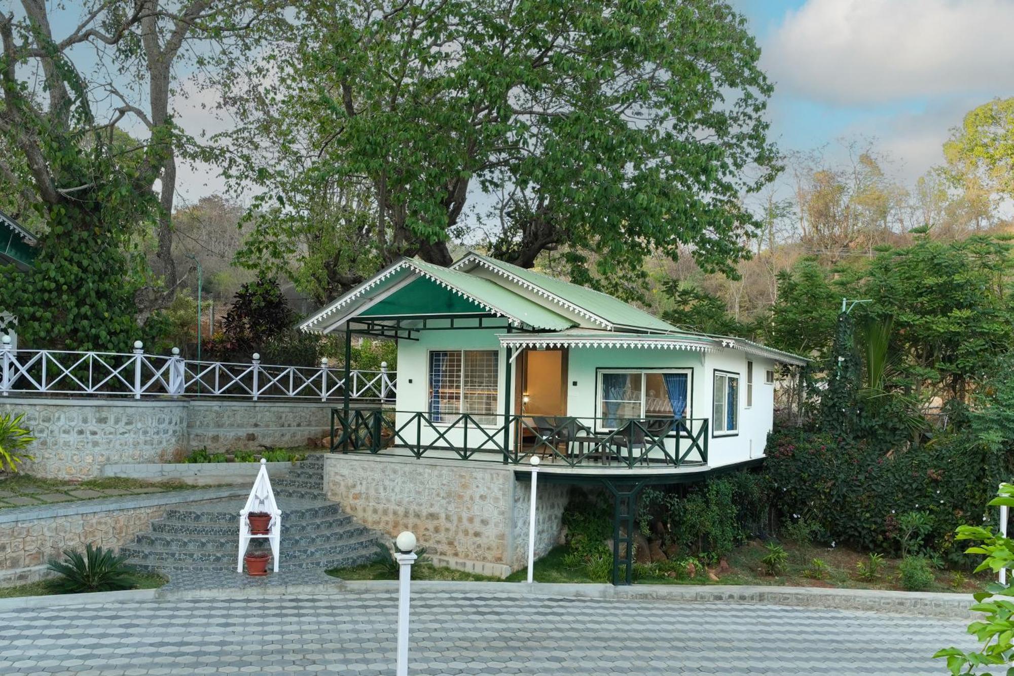 Mgm Whispering Wind'S Yelagiri Hotel ภายนอก รูปภาพ